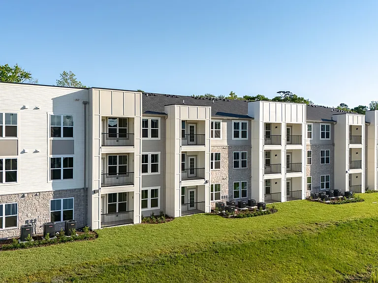 The Pointe at Davis Creek — Photo 33