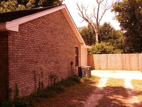 Concrete pad-double gate