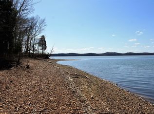 572 Eagle Shore Dr LOT 2, Dover, TN 37058
