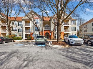 18809 Sparkling Water Dr APT T3, Germantown, MD 20874