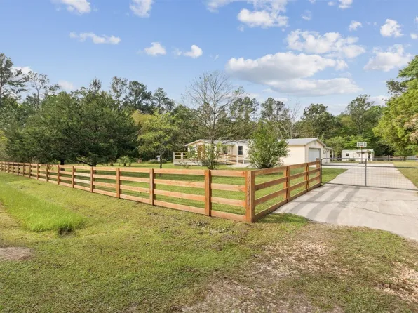 573600 Lessie Rd, Hilliard, FL 32046