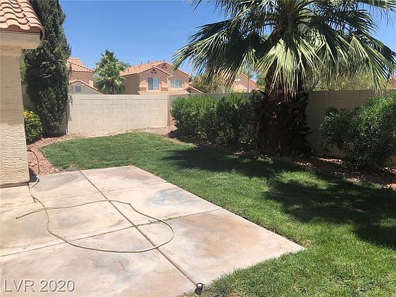 4th image of 1624 Desert Canyon Ct
