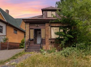 1581 Ellsworth St, Gary, IN 46404