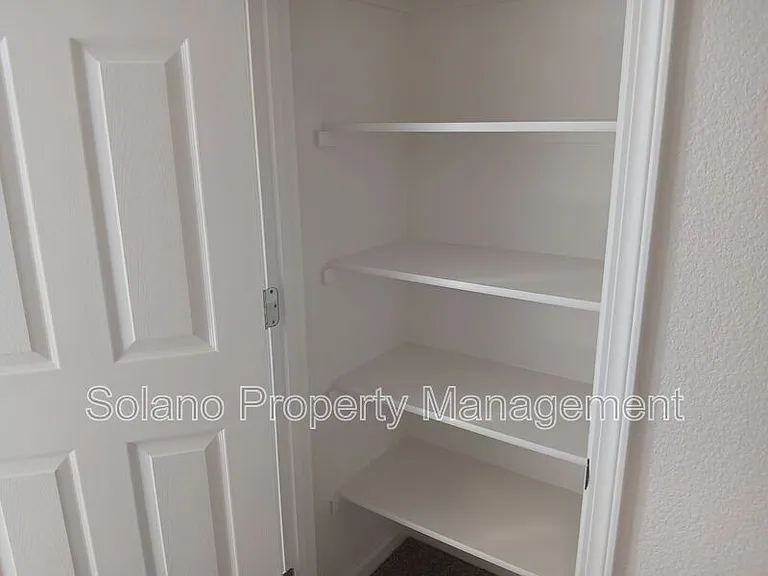 938 Fruit Stand Cir — Photo 17