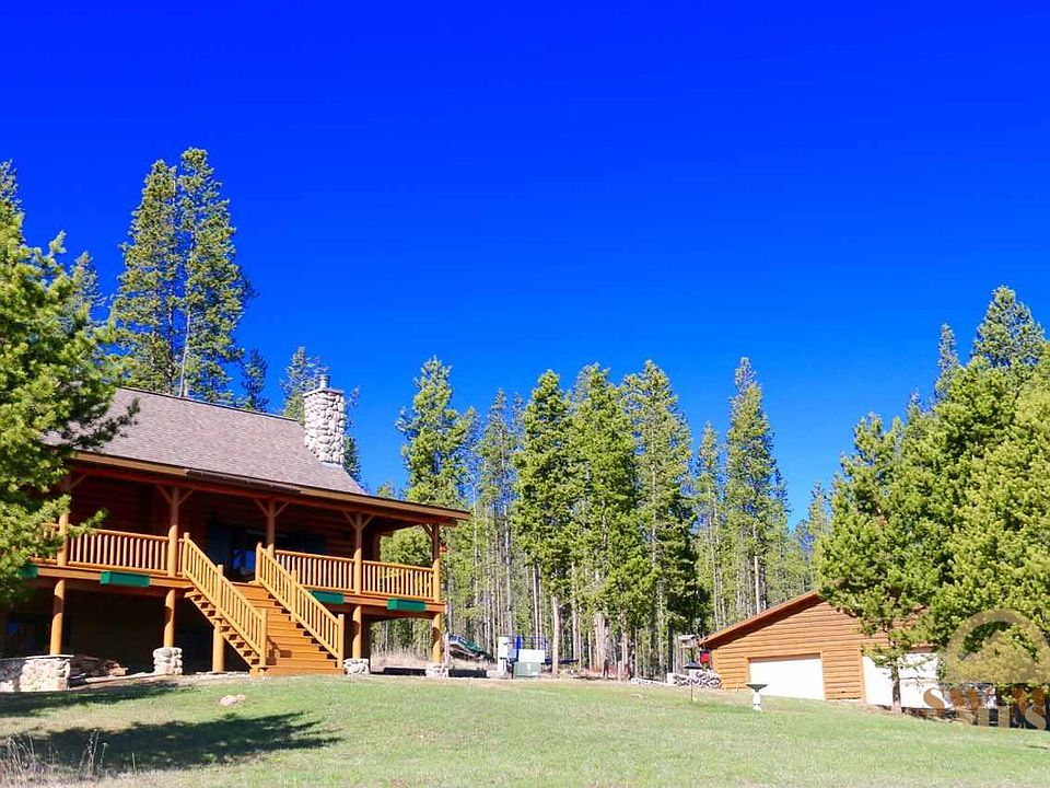 1st image of 463 Wolf Ridge Rd