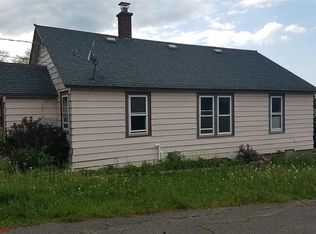 234 E Genesee St, Iron River, MI 49935