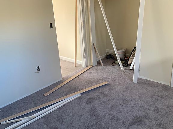 2nd image of 109 E Ramona St