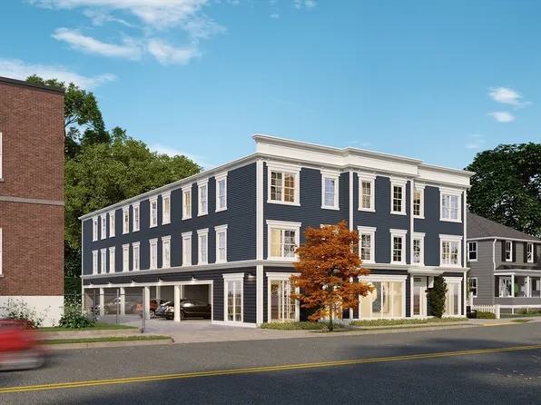 61 High St, Danvers, MA 01923