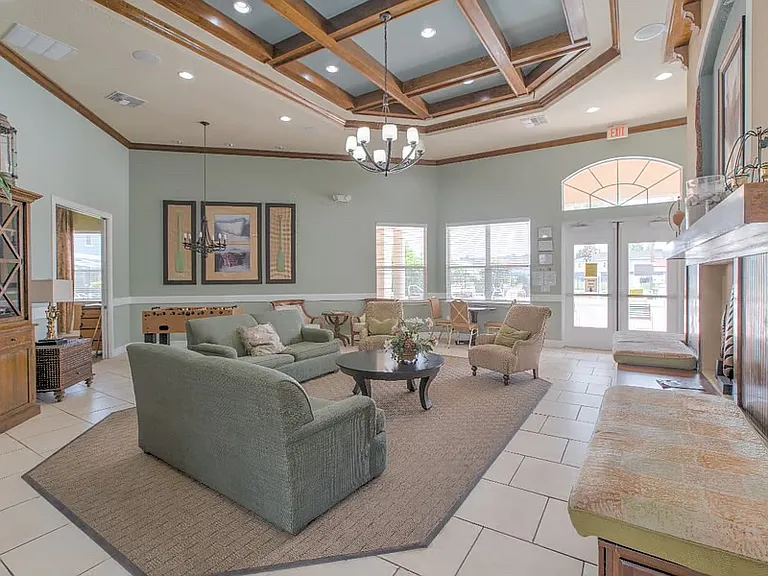 2479 Caravelle Cir — Photo 13