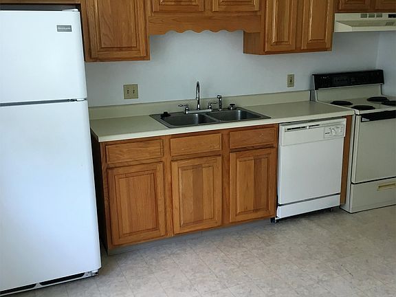 2nd image of 190 Parrish St APT 42