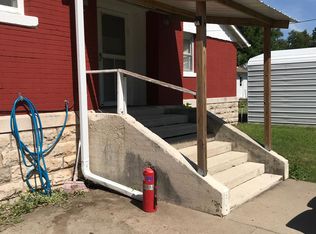 626 Church St APT 3, Eudora, KS 66025