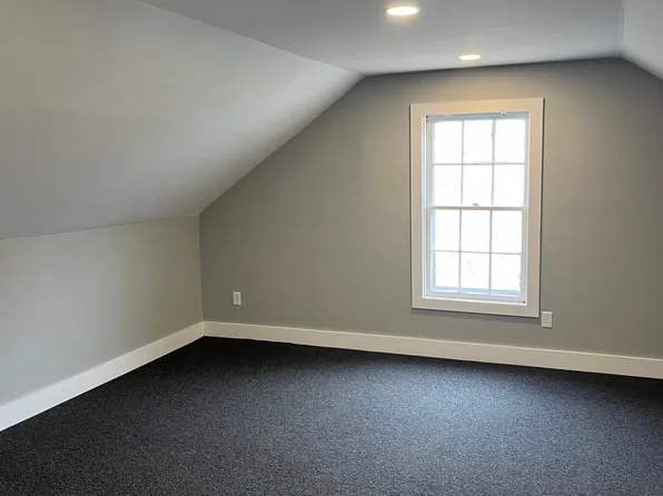 39 Loomis St #41, Burlington, VT 05401