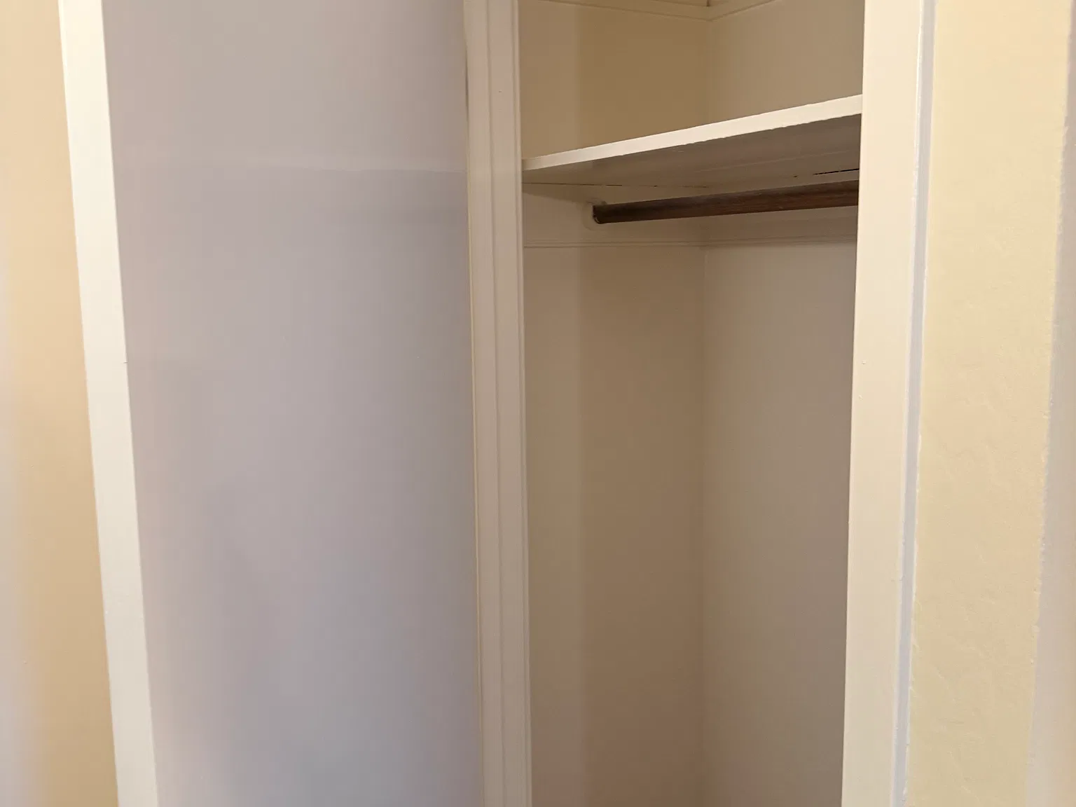 1 bed, 900 sqft, $3,295 — Photo 2