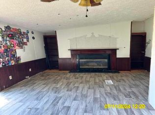 2382 Barnes Rd, Great Falls, SC 29055