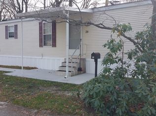 38 Tulip Ln, Mentor, OH 44060