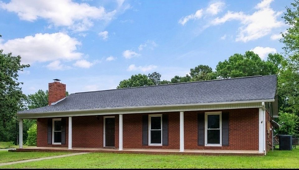 1st image of 7101 Sandy Ridge Cir