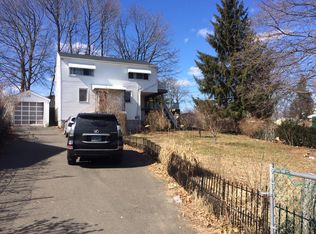 182 Eastern St #O2, New Haven, CT 06513