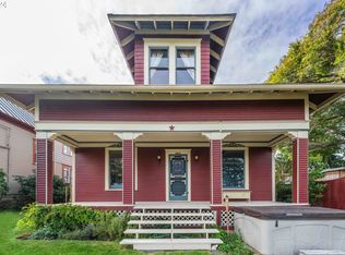 1464 Bay St, North Bend, OR