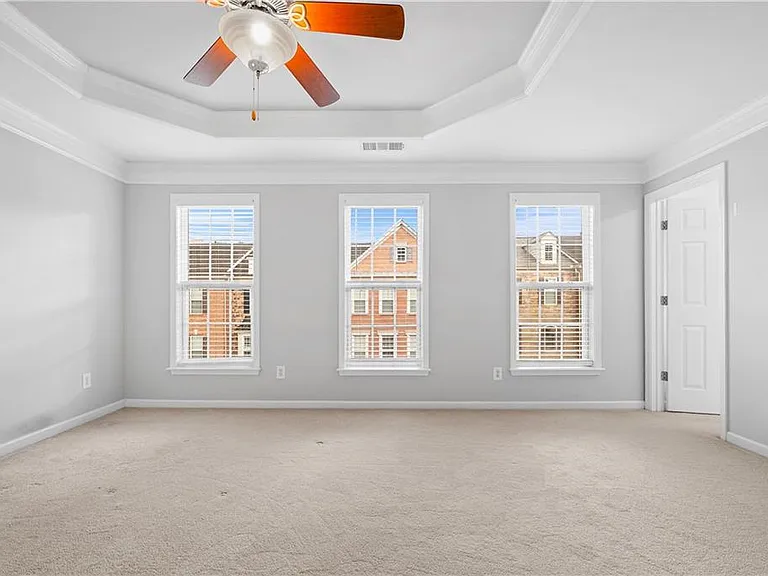 2844 Loftview Sq — Photo 28