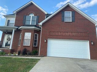 1032 Running Brook Dr, Lawrenceburg, KY 40342