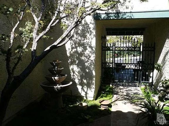 3rd image of 4049 Weeping Willow Dr