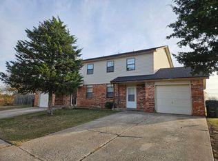 1921 Crystal Cir, Norman, OK 73069