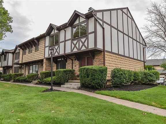 2nd image of 156 Camberley Pl