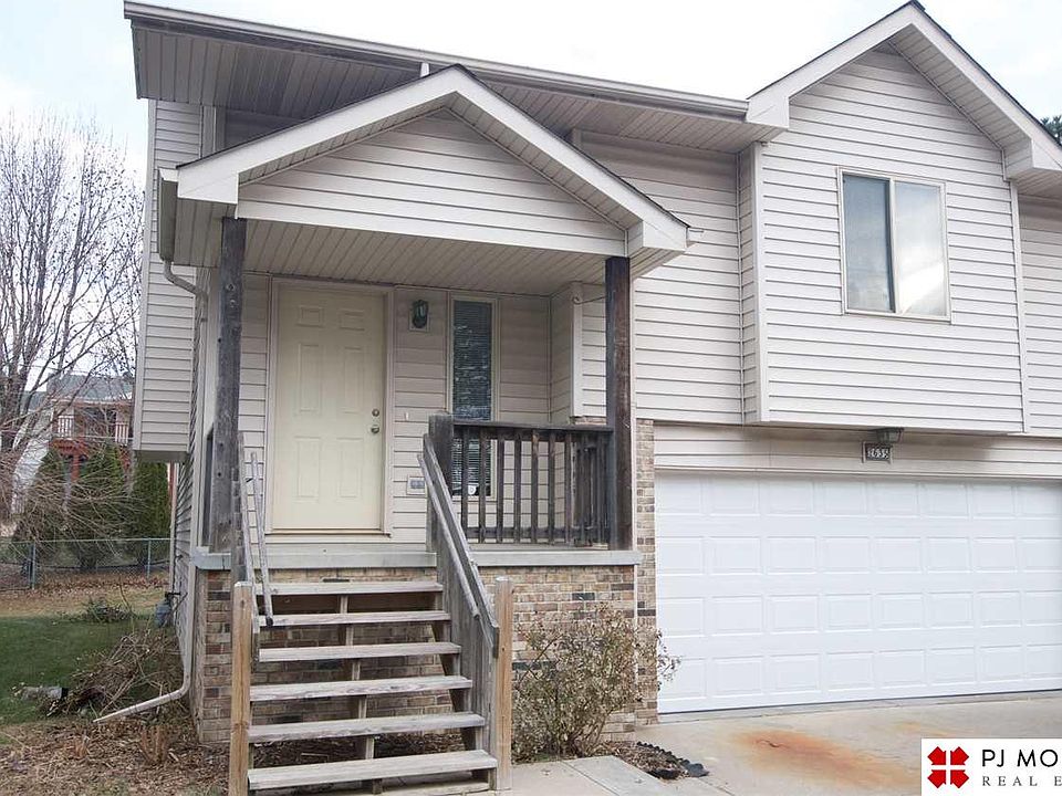 1st image of 2631 N 103rd Ct
