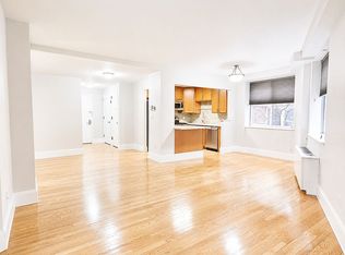 116-11 Curzon Rd #3B, Richmond Hill, NY 11418