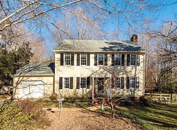 3rd image of 813 Westcreek Dr