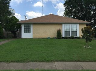 427 Pogue St, Cedar Hill, TX 75104