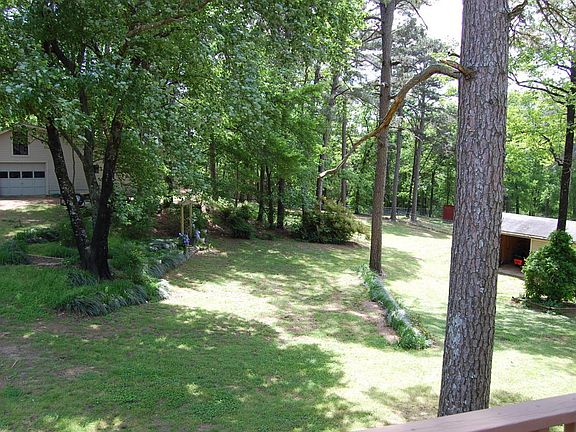 3rd image of 611 Sparksford Dr