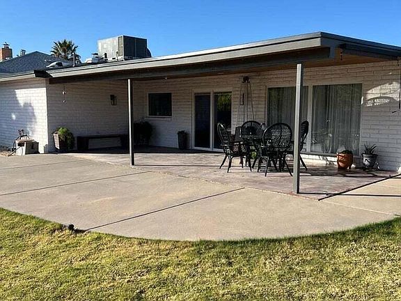 2nd image of 6417 Los Robles Dr