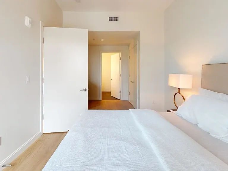 51 Brighton Ave #301 — Photo 7
