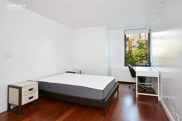 Rented by Sotheby's International Realty | media 9