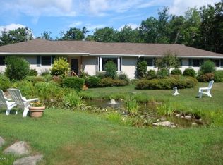 Route 390, Tafton, PA 18464