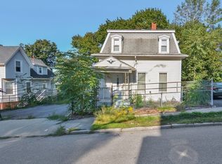 17 Westminster St, Worcester, MA 01605