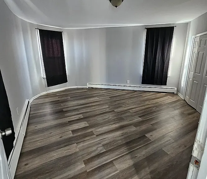 350 New Brunswick Ave — Photo 1