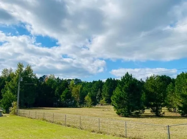 536 Mount Zion Church Rd, Red Springs, NC 28377