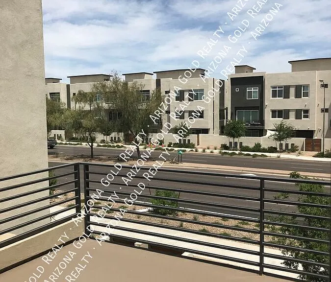 6814 E Orion Dr — Photo 27