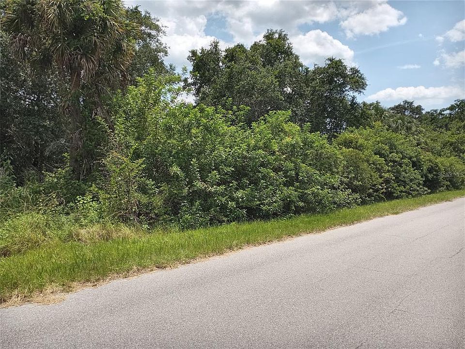 2nd image of 12480 Hollow Ave