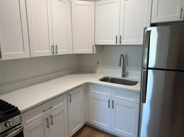 2661 Main St #6, Lawrence Township, NJ 08648