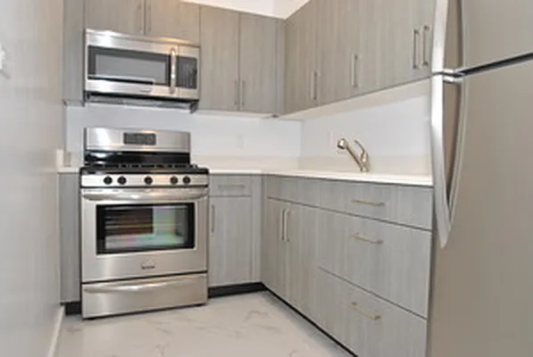 Rented by Goldfarb Properties | media 7
