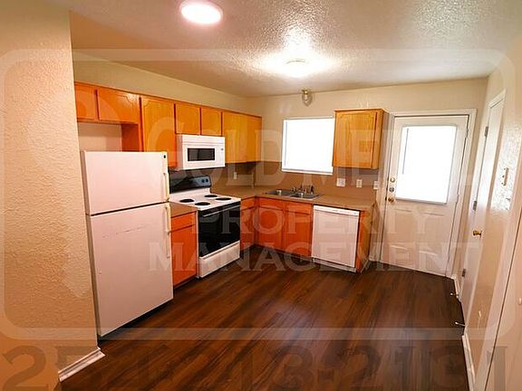 4th image of 4500 Sylvia Dr