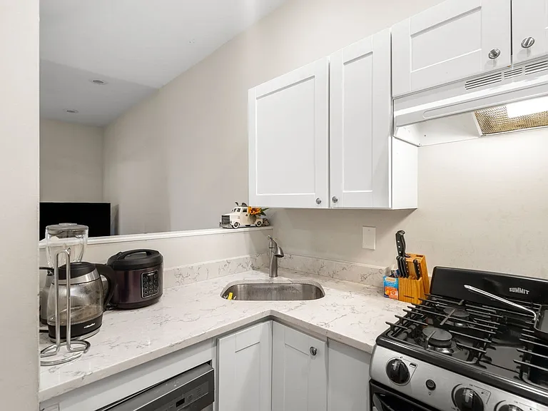175 H St #1 — Photo 2