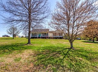 111 Cascade Ln, Bell Buckle, TN 37020