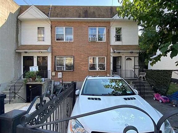 2nd image of 812 E 169th St