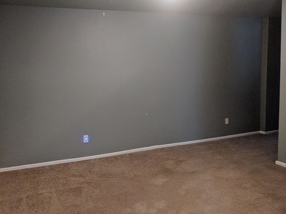 4th image of 6912 Lee St