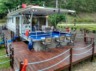 270 W Tennessee Ave, Copperhill, TN 37317