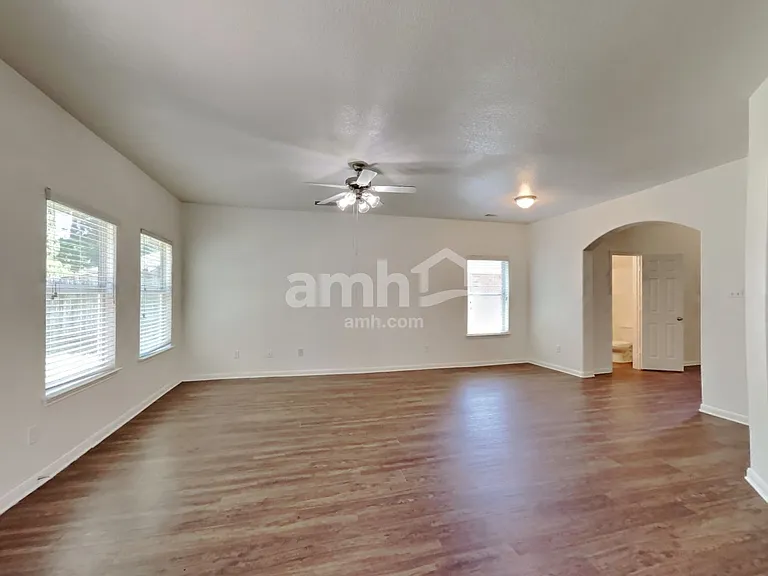 5702 Rocky Trail Dr — Photo 6